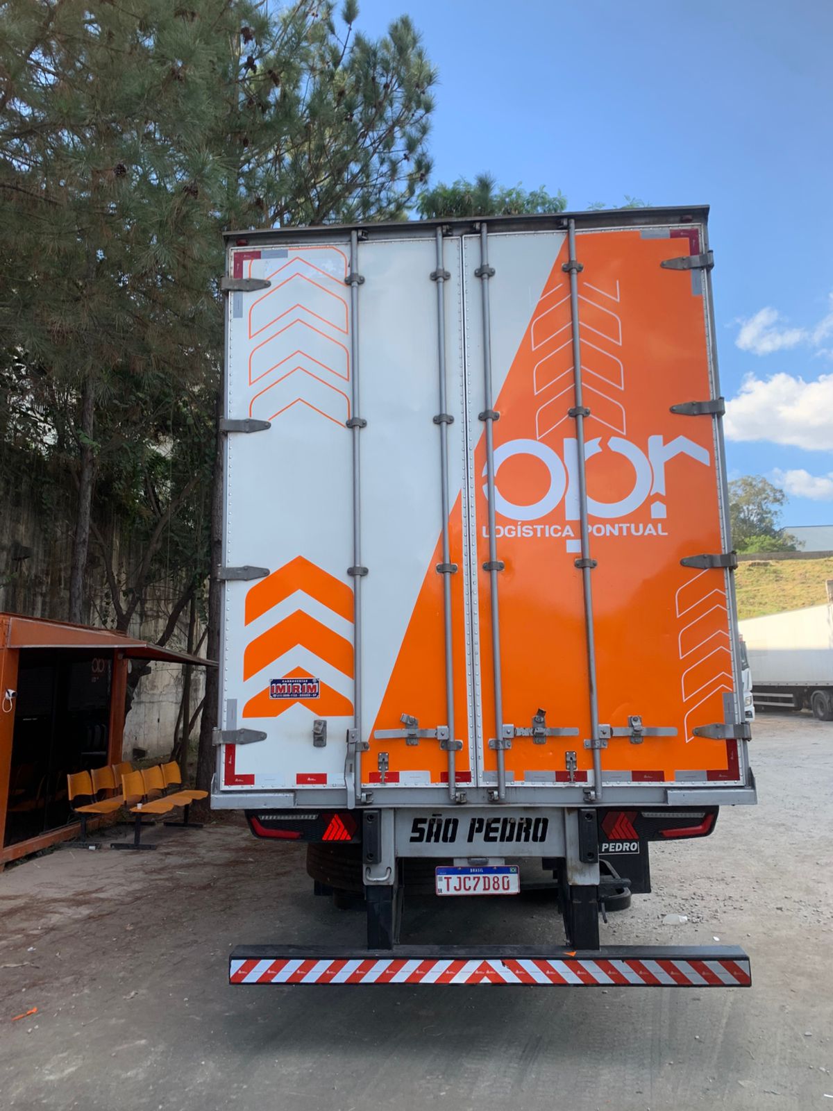 WhatsApp Image 2025-06-19 at 14.59.35 (1).jpeg